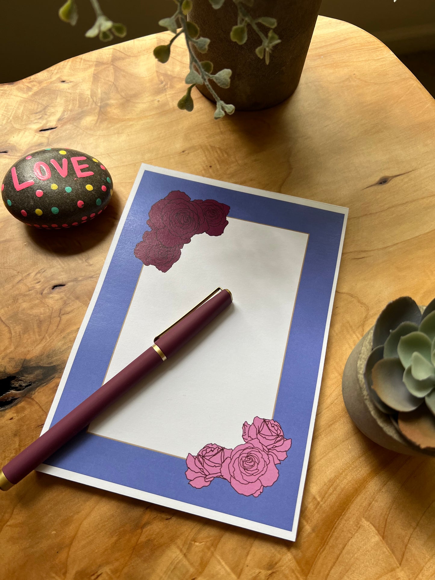 Aphrodite's Admirer Floral Memo Pad